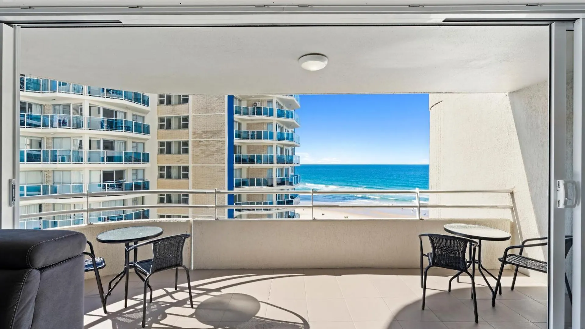 3 Bedroom Ocean View Unit At Zenith In Surfers Paradise - Q Stay Gold Coast Australia