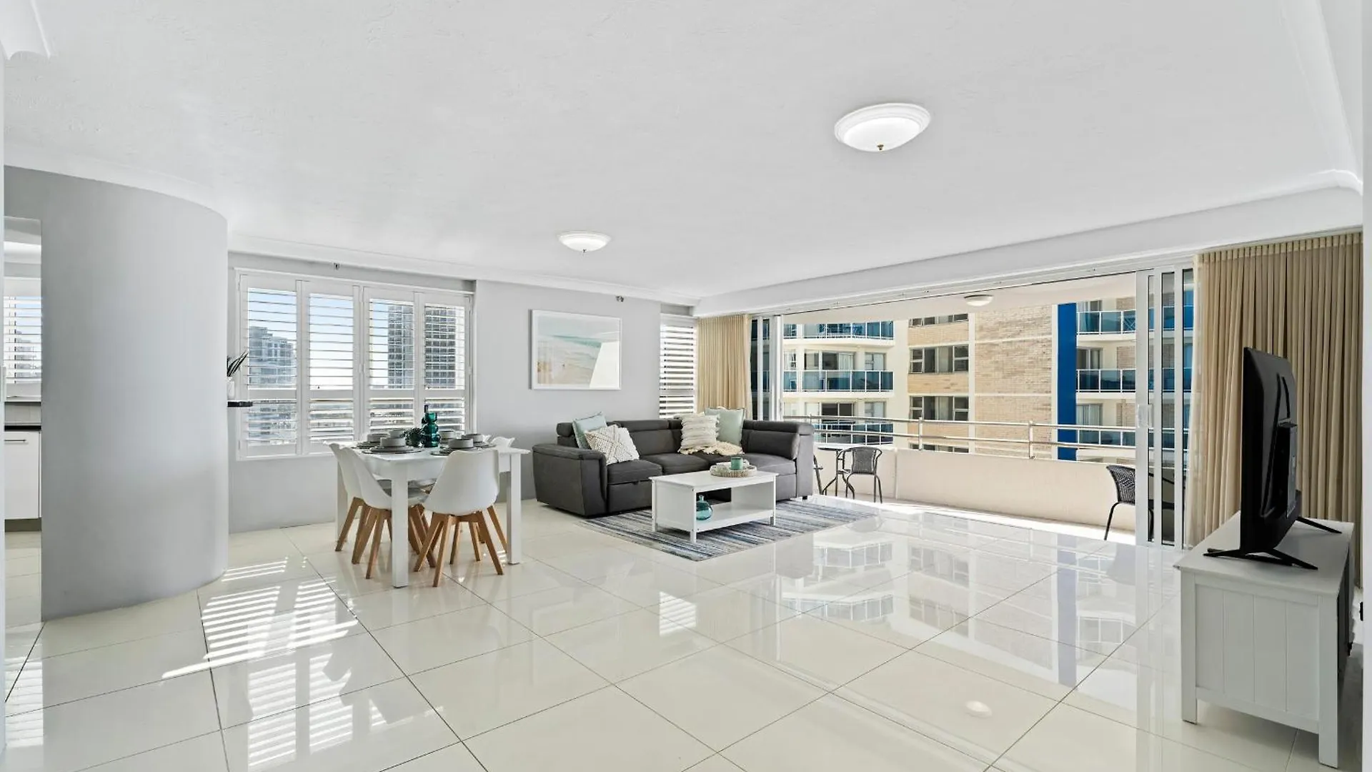 3 Bedroom Ocean View Unit At Zenith In Surfers Paradise - Q Stay Gold Coast