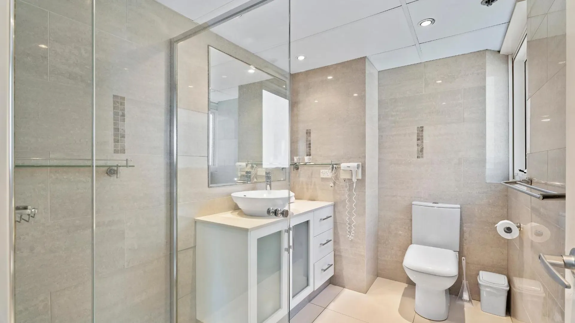 Apartment 3 Bedroom Ocean View Unit At Zenith In Surfers Paradise - Q Stay Gold Coast