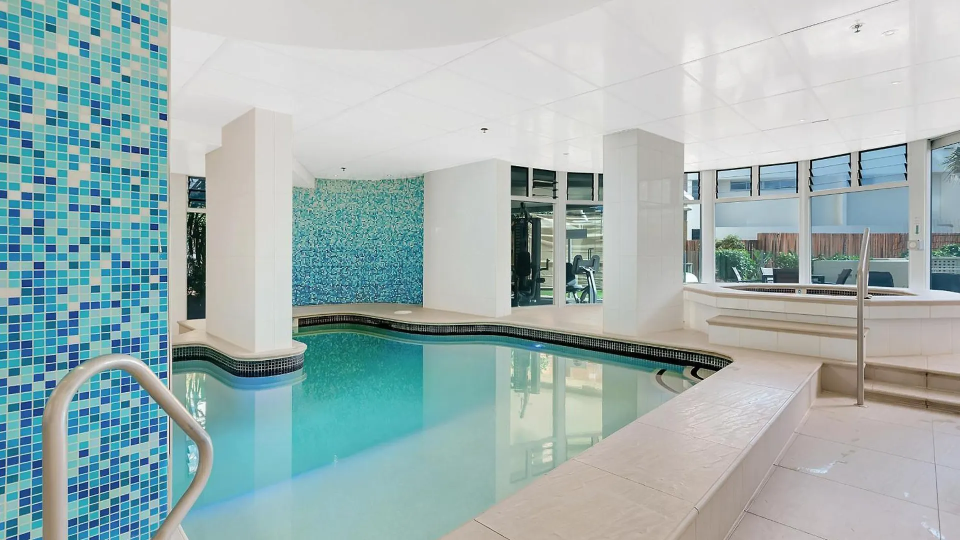 3 Bedroom Ocean View Unit At Zenith In Surfers Paradise - Q Stay Gold Coast 0*,  Australia